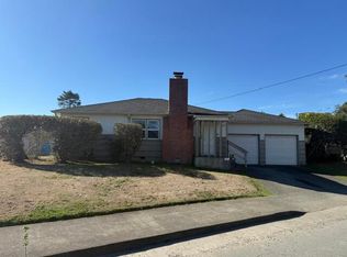 949 W Creighton St, Eureka, CA 95501