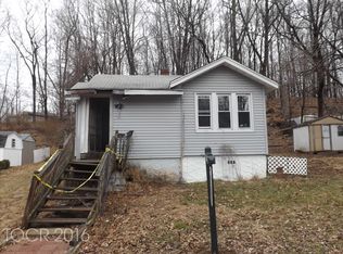 5 Chestnut St, Mt Arlington, NJ 07856