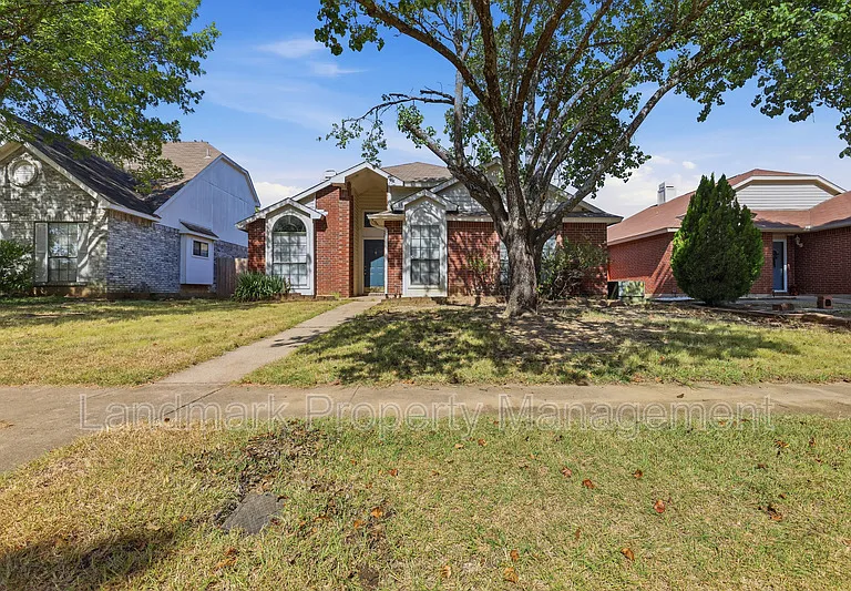 508 Sims Dr — Photo 4