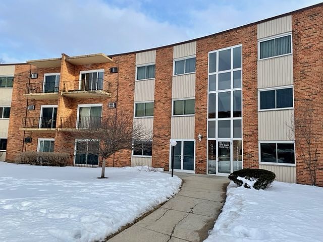 1st image of 9717 S Keeler Ave #8-203