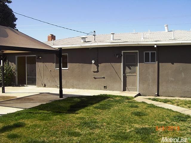 2nd image of 744 Colorado Ave