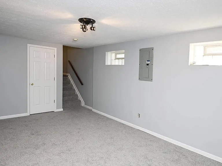 306 Glenwood Ave — Photo 13
