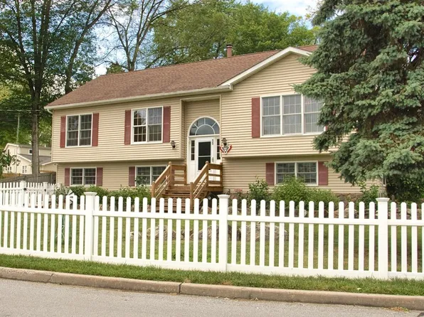 15 Overlook Place, Fort Montgomery, NY 10922