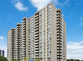 275 Bamburgh Cir #1510, Toronto, ON M1W 3X4