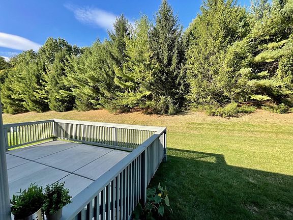 4th image of 5676 Blendonridge Dr #92E