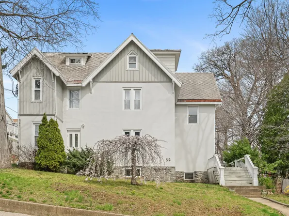 52 Highland Rd #2, Stamford, CT 06902