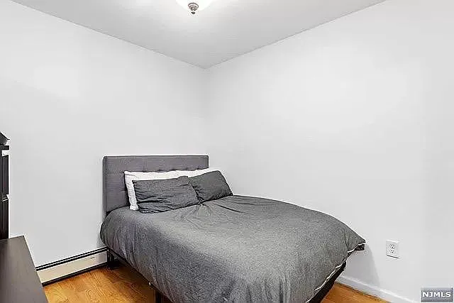 116 Willow Ave #3 — Photo 6