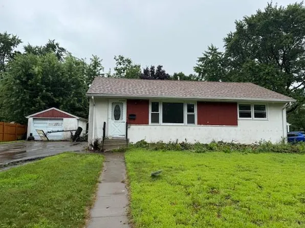 5431 James Ave N, Brooklyn Center, MN 55430