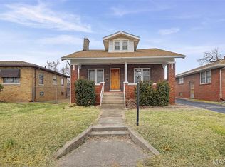 715 N 40th St, East Saint Louis, IL 62205
