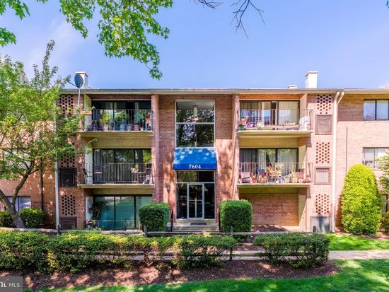 7604 Savannah St APT T1, Falls Church, VA 22043
