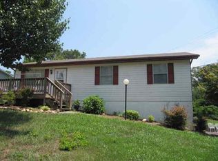 110 Matt Cir SE, Cleveland, TN 37323