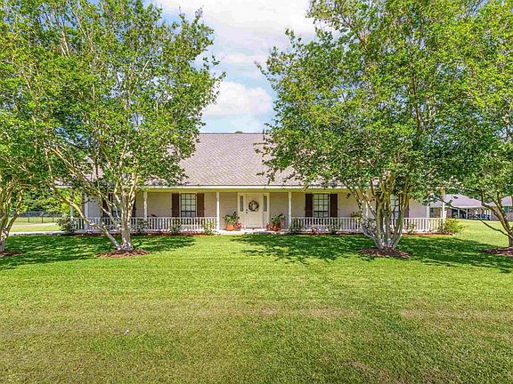 2nd image of 311 Cedar Tree Dr
