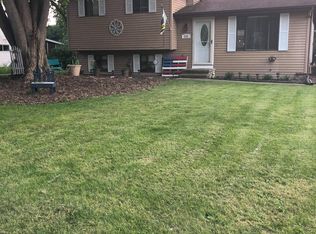 220 N 7th Ave, Winneconne, WI 54986