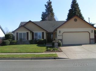 3043 Melanie Ln, Eugene, OR 97404