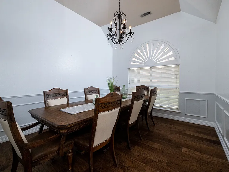 Briar Brook Ln — Photo 10