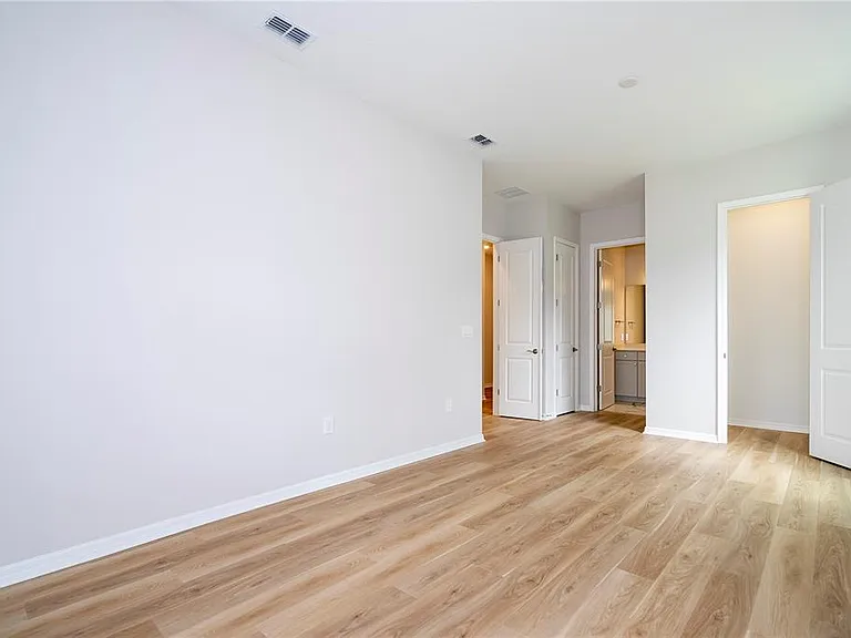 450 Winter Grove Blvd — Photo 58