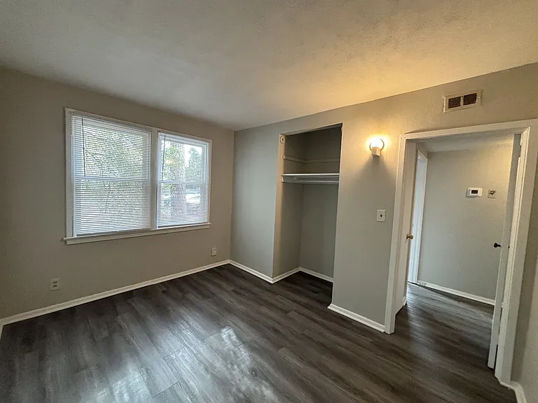 200A N Virginia Ave — Photo 10