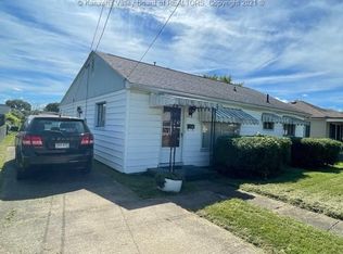 50 Kapok St, Nitro, WV 25143