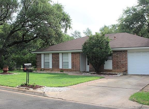 2nd image of 1406 Serene Oaks Dr