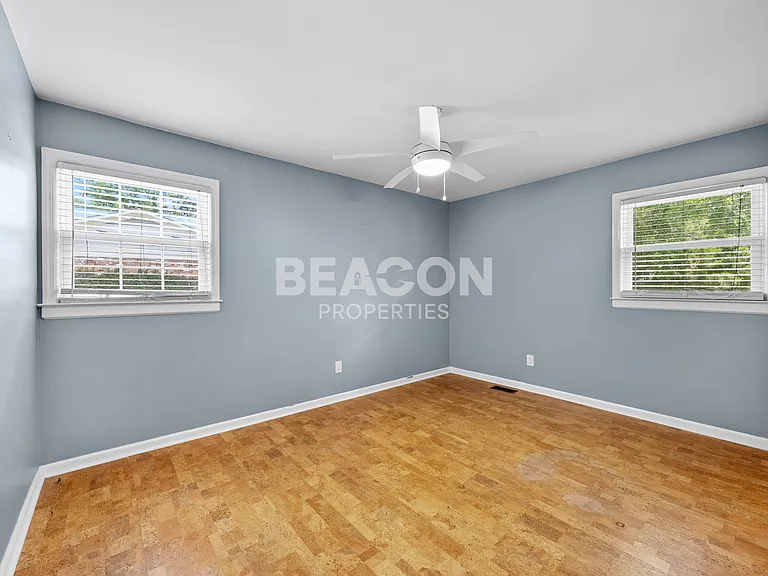 406 W Blackbeard Rd — Photo 41