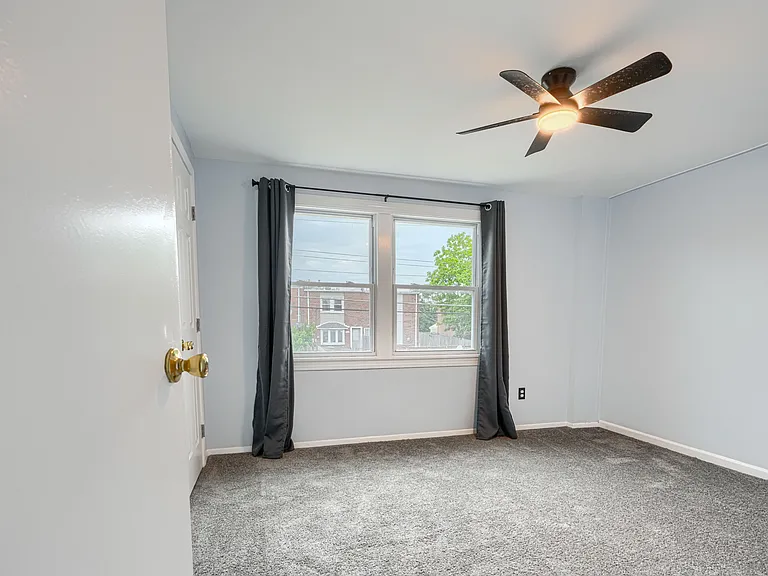 7906 Wynbrook Rd — Photo 17