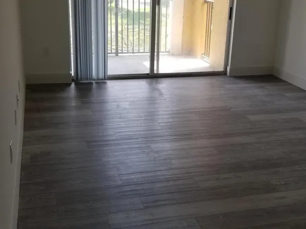 2201 W Preserve Way, Hollywood, FL