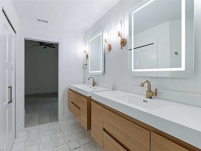 116 Fountain Cir — Photo 13