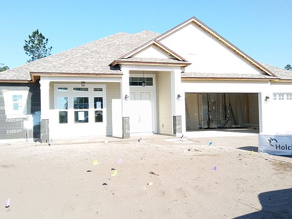 3rd image of 435 Glenneyre Cir