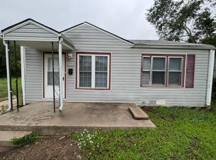 1950 N Minneapolis St, Wichita, KS 67214