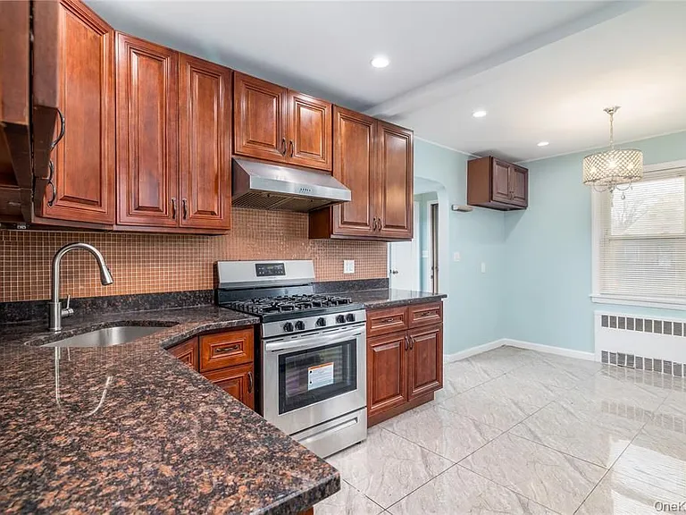 8107 Commonwealth Blvd — Photo 4