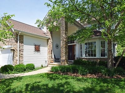 305 Burwick Rd, Highland Heights, OH, 44143