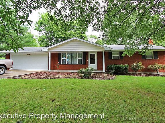 2nd image of 1130 Mahy Dr