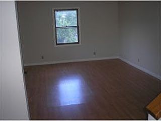5th image of 3231 S Allendale Dr