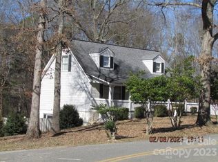 1090 Providence Rd, Shelby, NC 28152