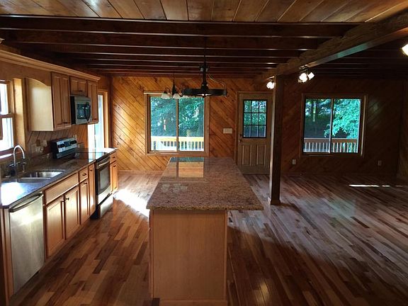 4th image of 127 Baines Ln