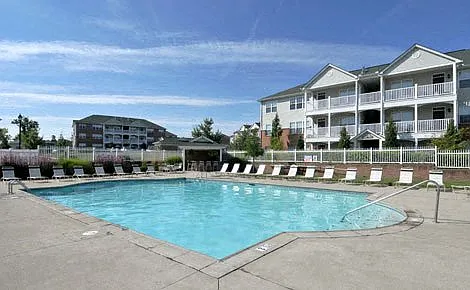 Aspen Pines Apartment Homes — Photo 4