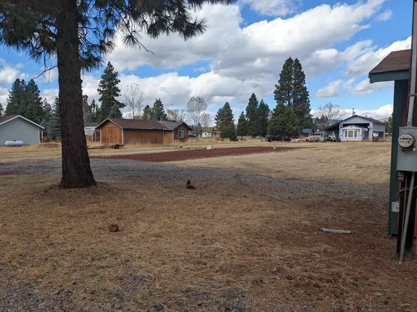 687-005 Cedar Way, Susanville, CA 96130
