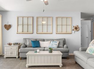 23074 Sunset Ridge Dr, Auburn, CA 95602