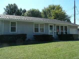 1010 Charbonier Rd, Florissant, MO 63031