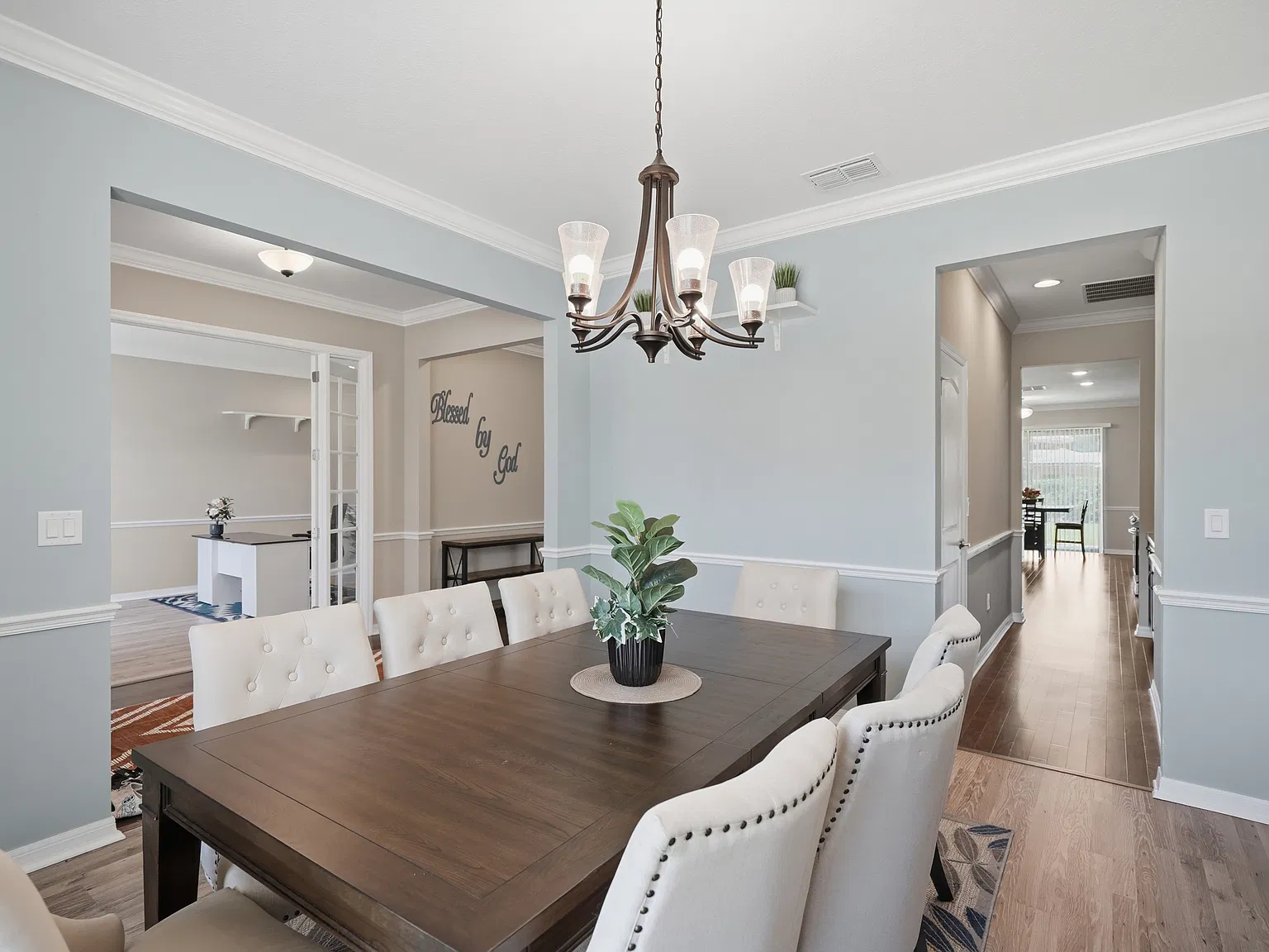 5 bed, 4783 sqft, $5,000 — Photo 3