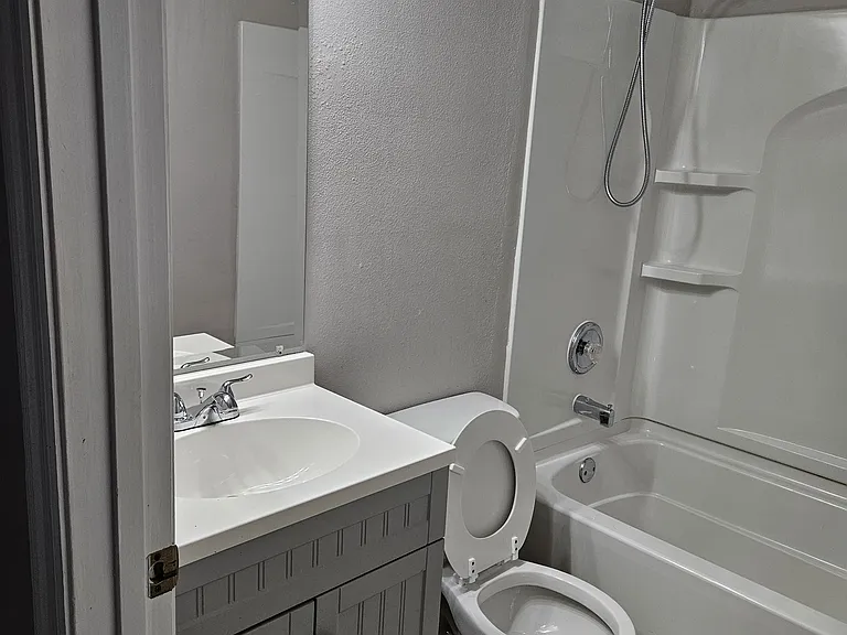 1335 Knollwood Dr — Photo 13