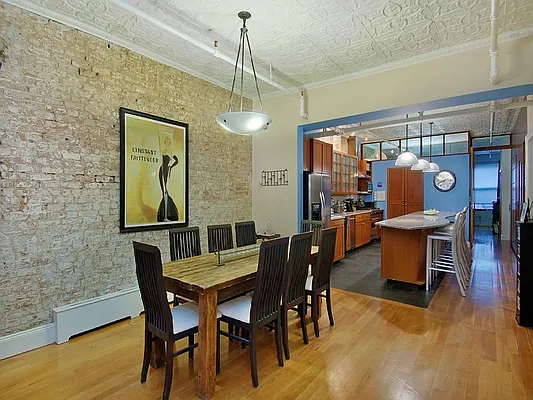 Sold by Sotheby's International Realty | media 30