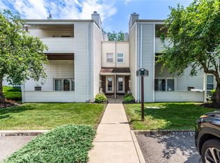 2207 Kenzie Dr, Pittsburgh, PA 15205