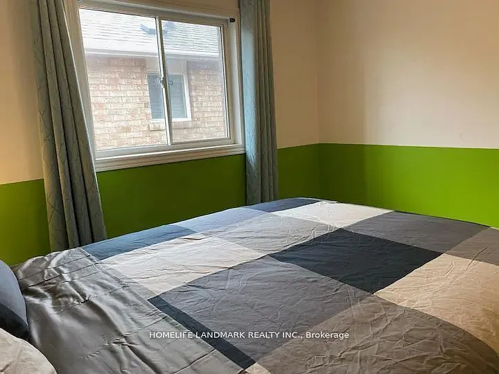 1 bed, $1,000 — Photo 4