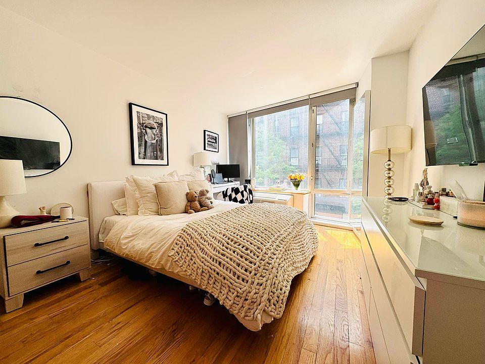 1st image of 196 Stanton St APT 3D
