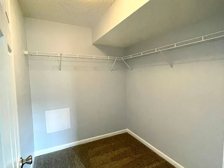 415 Parkdale Dr #2A — Photo 26