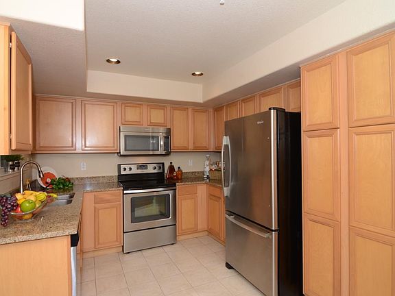 4th image of 5491 Sanchez Dr