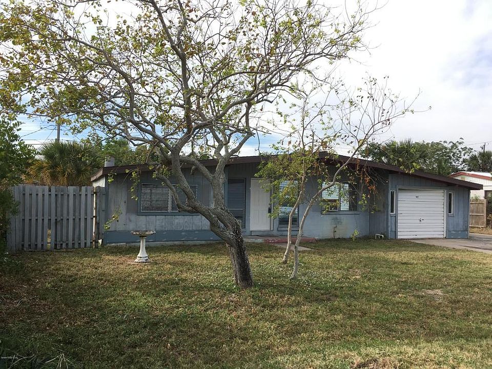1st image of 280 Pelican Dr