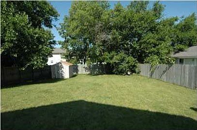 5th image of 569 Lafayette Ave SE