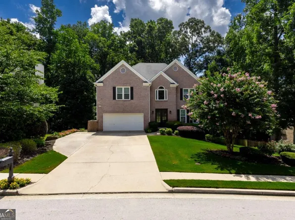 1807 Richmond Hill Dr, Lawrenceville, GA 30043
